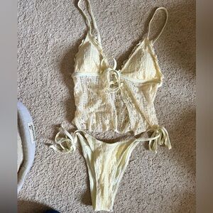 SHEIN Pale Yellow Lace Two-Piece Bikini Set
